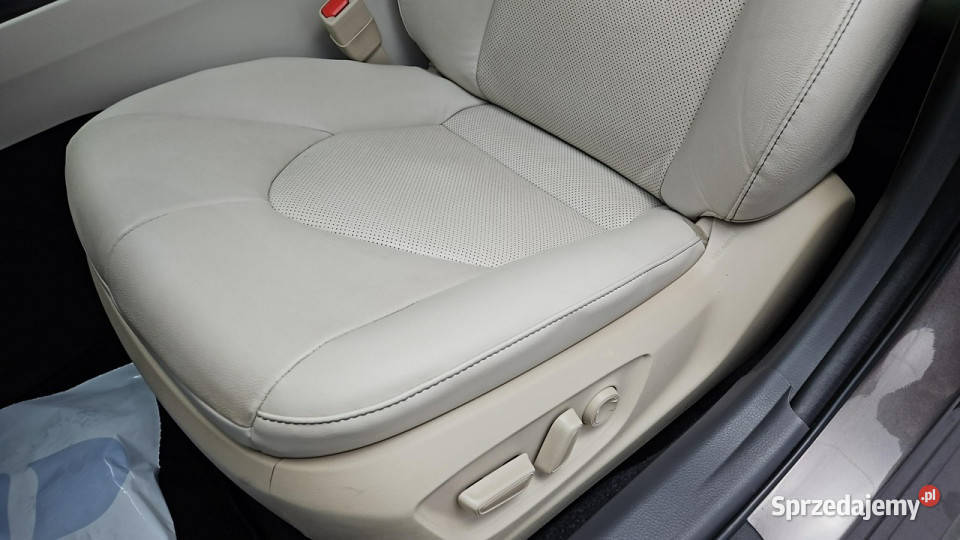 Toyota Camry Hybrid Executive CVT Z Polskiego Samochody osobowe Warszawa