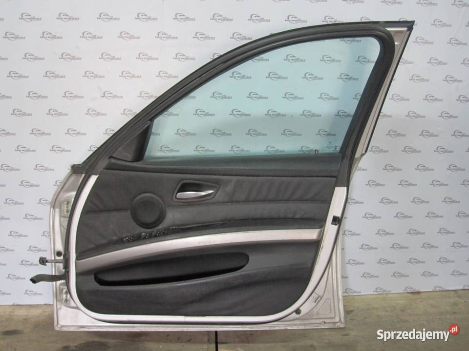 BMW E91 06r drzwi prawe przód osobowe