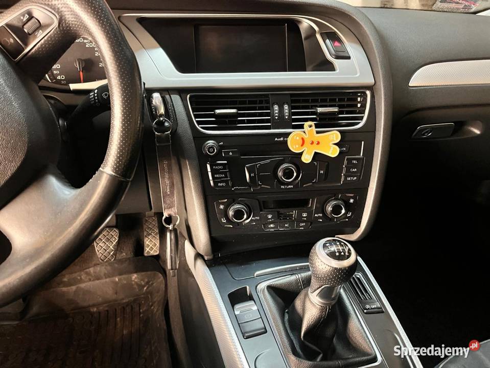 Audi A4 B8 2O TDI 170 2010r 4/5 podkarpackie Mielec