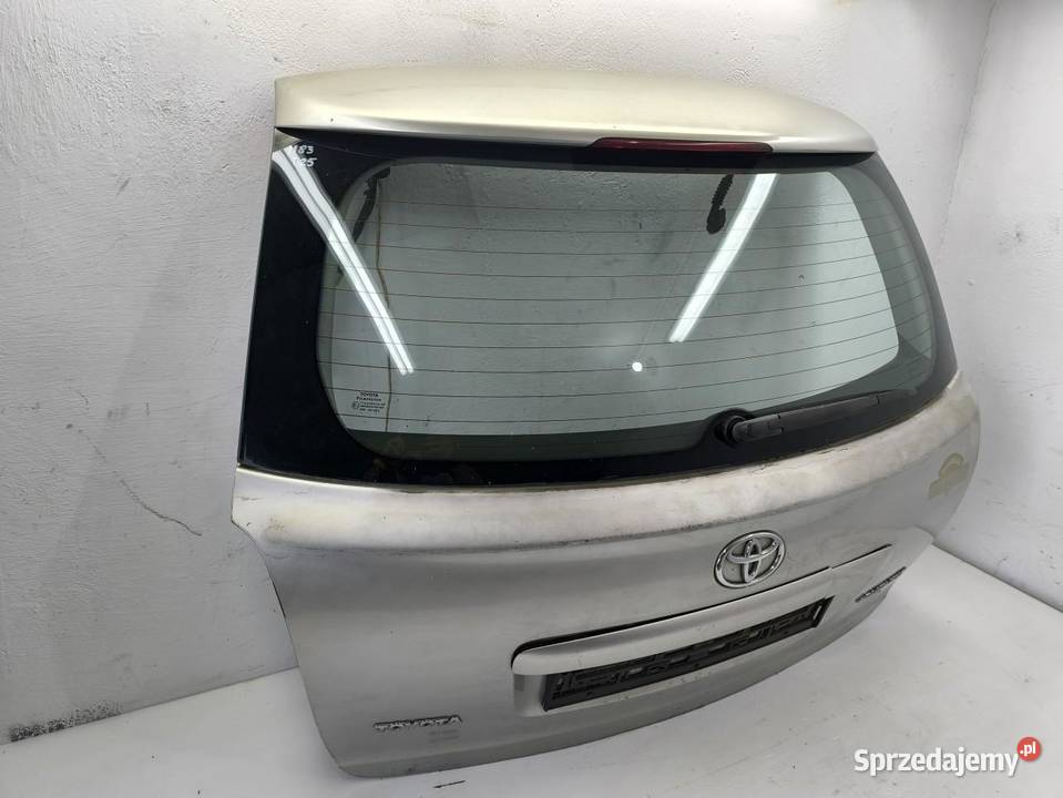 KLAPA BAGAZNIKA TYŁ TOYOTA AVENSIS II T25 KOMBI osobowe sprzedam