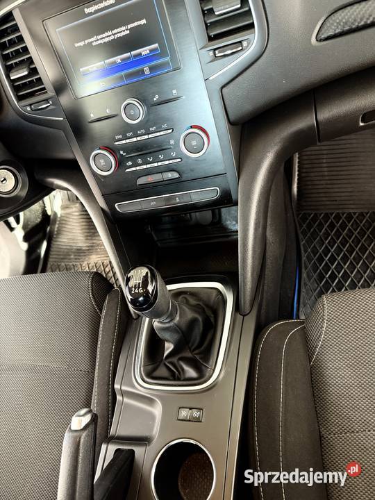Renault Megane IV biała gniazdo USB Kluczbork