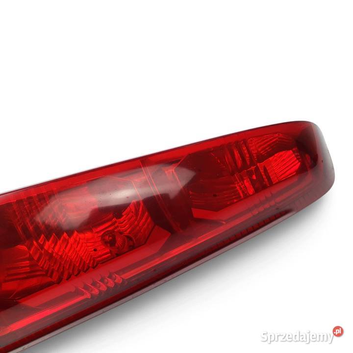 LAMPA PRAWA Nissan XTrail T30 20002007 tylna Chełm sprzedam
