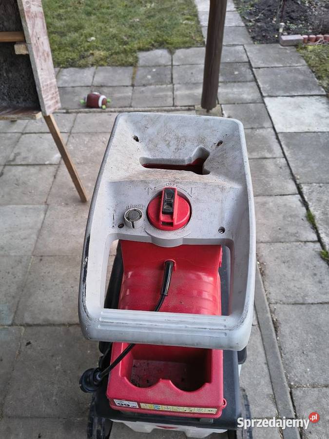 Rębak firmy Grizzly Tarnobrzeg sprzedam