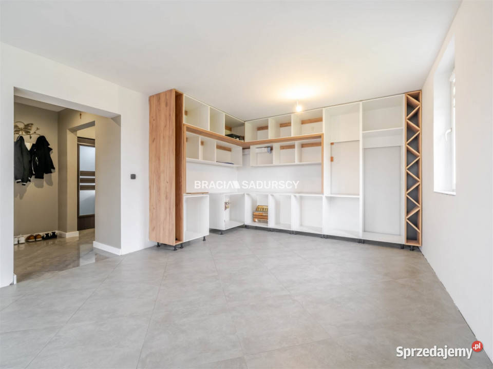 Dom wolnostojący Czernichów Ogrodowa 1519m2