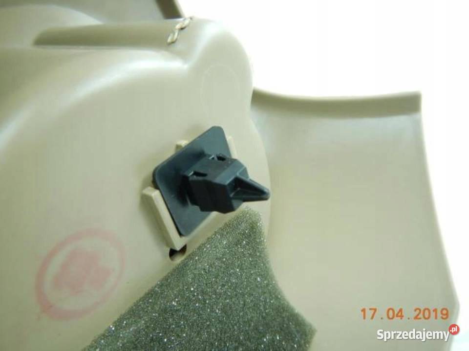 TUNEL ŚRODKOWY FORD FOCUS 0407 sprzedam