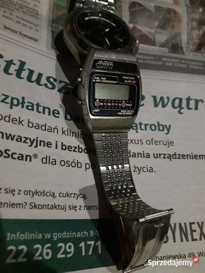 ZEGAREK 47 LETNI JEST NOWY EPOKA PRL Warszawa