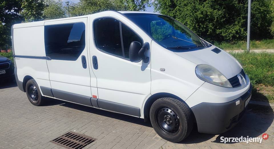 Renault Trafic II 20 dCi 114 6 os 2009r LONG Rajcza sprzedam