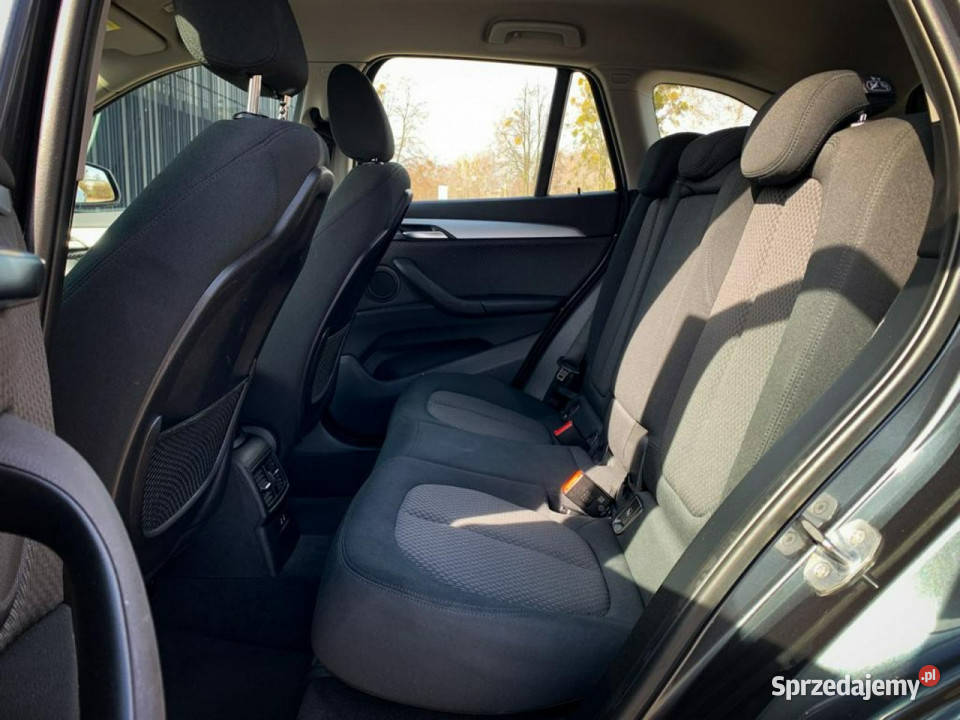 BMW X1 20d 190 Faktura VAT 23 II F48 2015 gniazdo USB