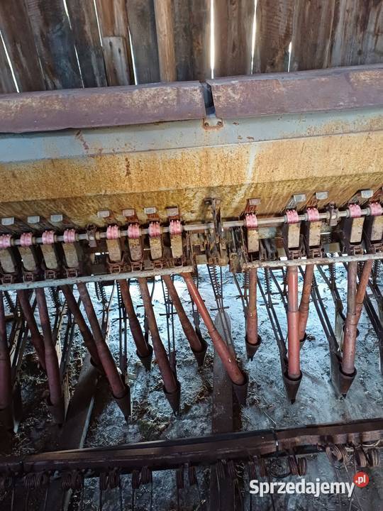 Sprzedam maszyny rolnicze Skomlin sprzedam