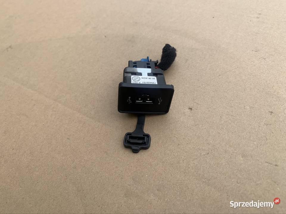 735429751 gniazdo usb fiat grande Punto III 3 zachodniopomorskie Szczecin
