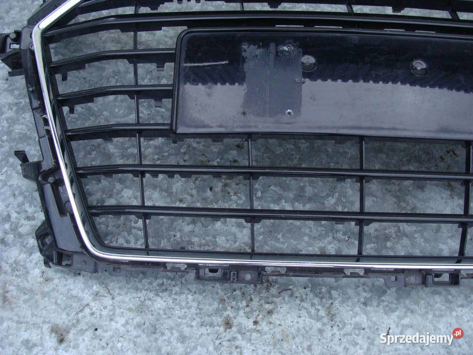 AUDI TT TTS S LINE 8S ATRAPA GRILL 8S0853651 Części Goleniów sprzedam