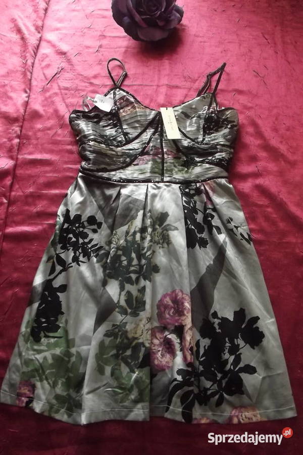 Piękna nowa sukienka 3840 UTTAM BOUTIQUE