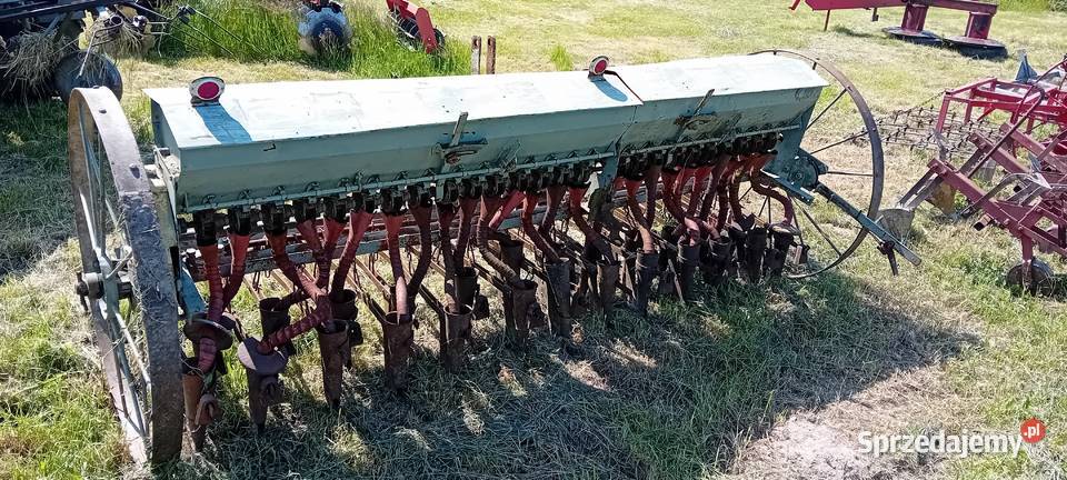Sprzedam siewniki konne przerobione do ciągnika Wólka Rokicka
