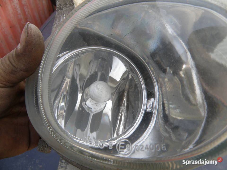 Lampa przeciwmgielna przednia prżód prawa lewa