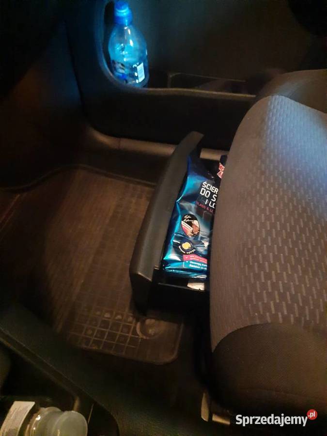 Golf 6 VI plus 2010r 16 tdi cr 2xPdc 2xKlima Poznań