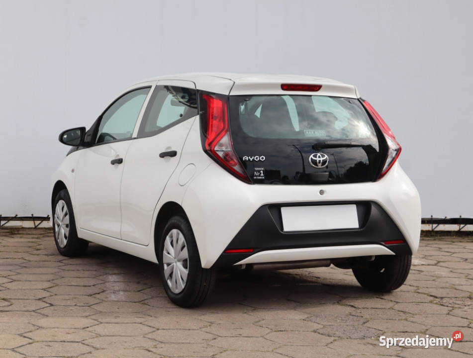 Toyota Aygo 10 VVTi wspomaganie kierownicy Łódź sprzedam