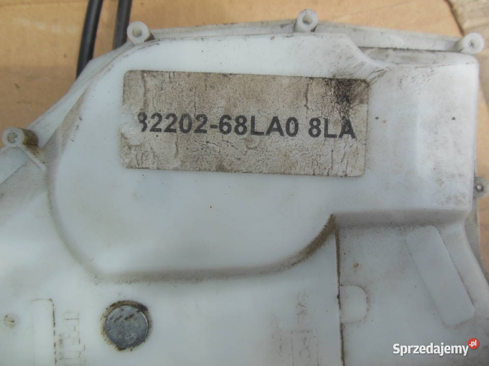 ZAMEK LEWY PRZÓD DRZWI SUZUKI SWIFT V 8220268LA0 Kozy sprzedam