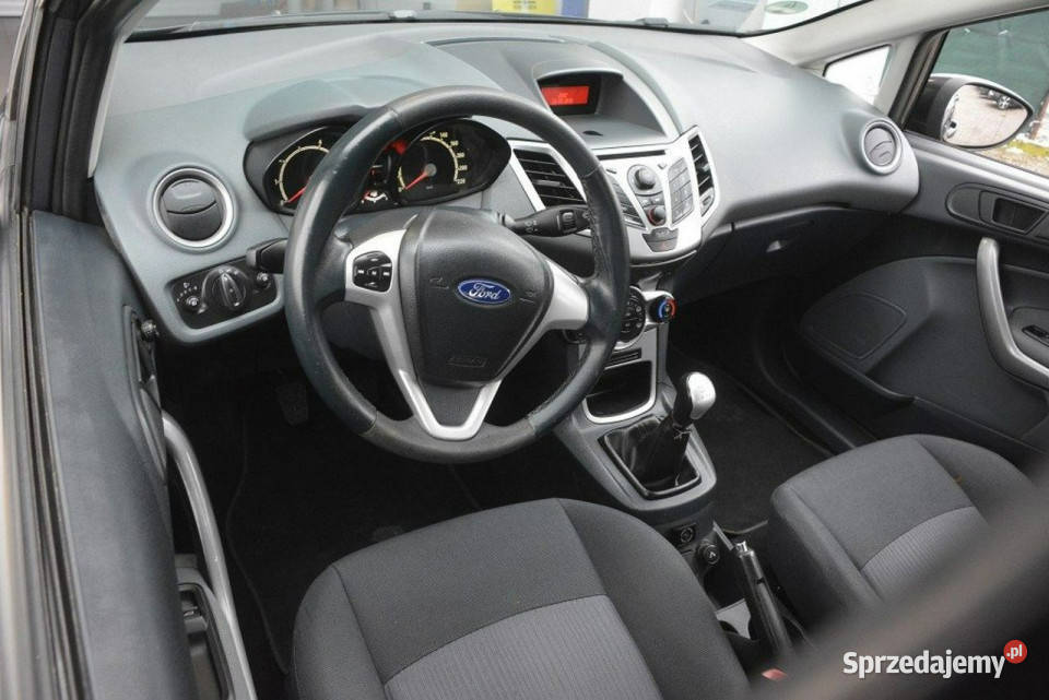 Ford Fiesta 12 BenGaz ważny do 2031 jeden ASR (kontrola trakcji) Sędziszów Małopolski