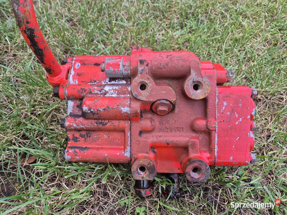 Rozdzielacz hydrauliczny Władimirec T25 rusek Hydraulika Bucze