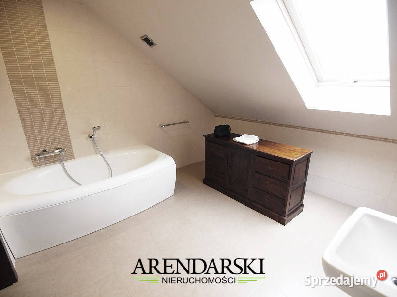 Dom wolnostojący 220m2 Chwalęcice sprzedam