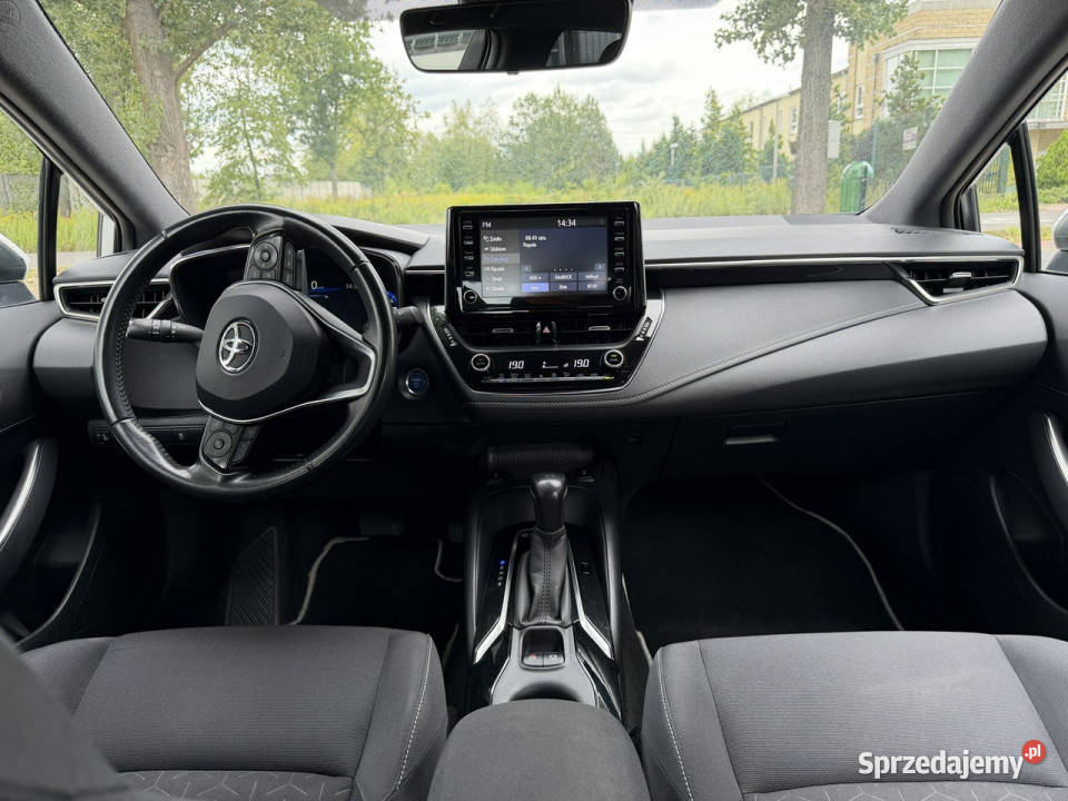 Toyota Corolla 18HSD 122 Serwisowany Virtual hybryda sprzedam