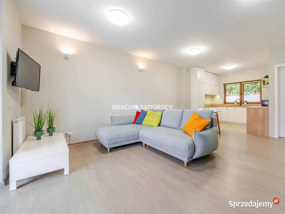 Dom szeregowy Krzyszkowice 744m2 małopolskie