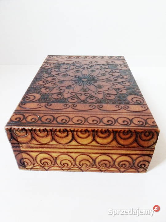 drewniana szkatułka vintage PRL Częstochowa