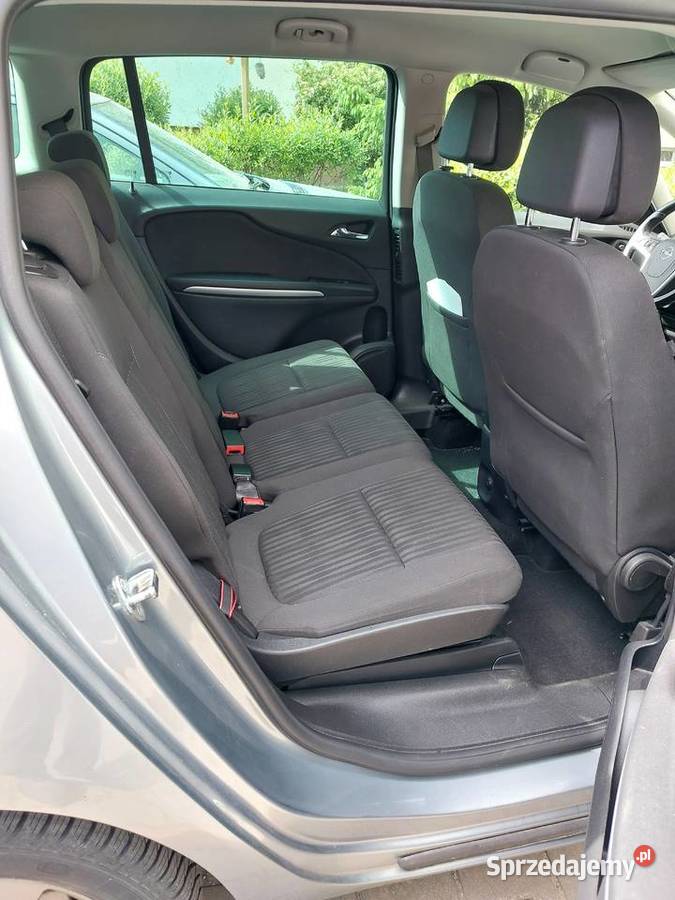 Samochód osobowy Opel Zafira Tourer 14 benzyna