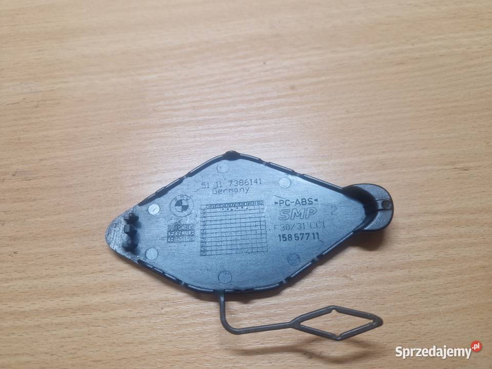 ZAŚLEPKA HAKA ZDERZAKA PRZÓD PRZEDNIEGO BMW F30 osobowe Bydgoszcz sprzedam