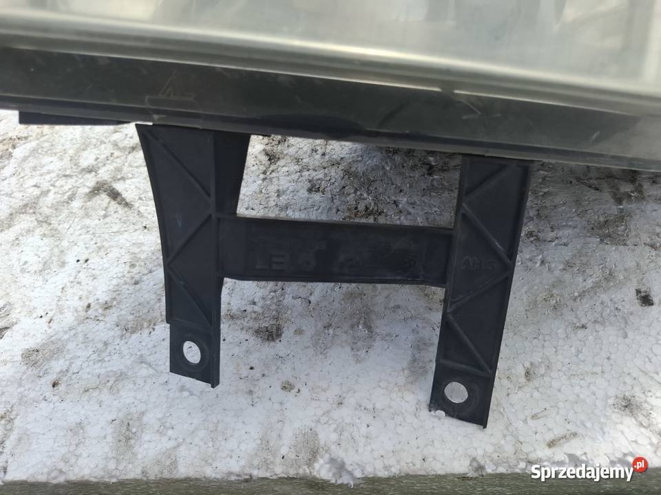 Lampa Lewa Volkswagen T5 osobowe Wisznice