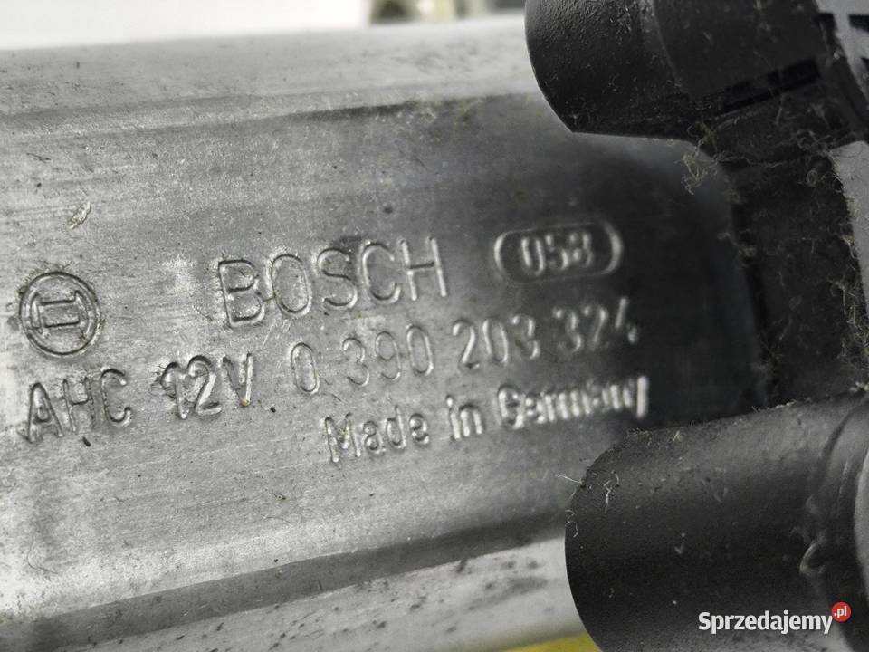 SILNICZEK FOTELA LEWY PRZÓD EKLASA W212 Wyposażenie elektryczne