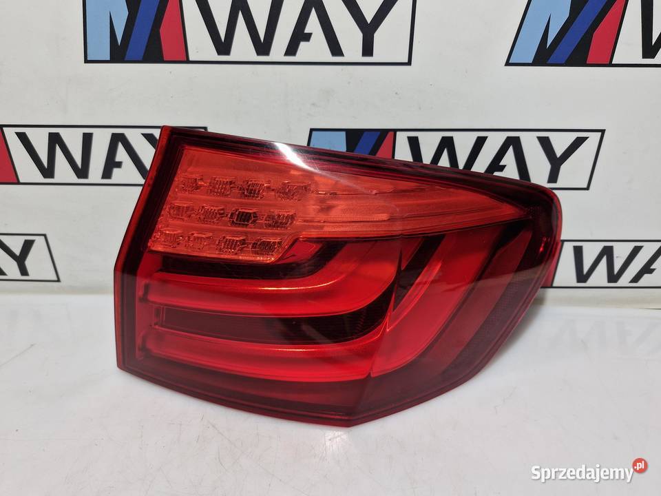 BMW F11 LAMPA PRAWA TYŁ TYLNIA 7203233