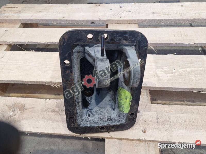 Obudowa przystawki FWD Massey Feguson 154 164 dolnośląskie Byków