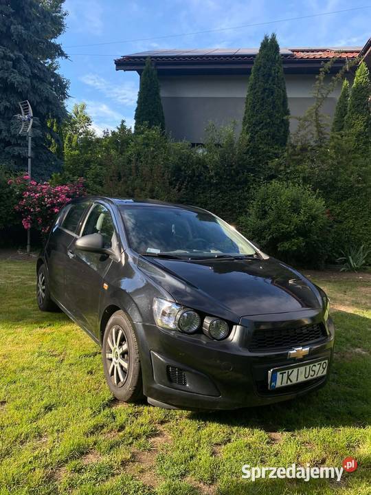 Chevrolet Aveo 12 2011 kobiety doinwestowany