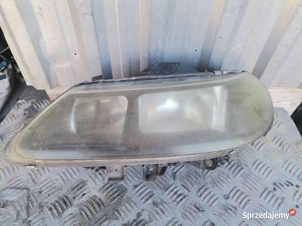 Lampa Lewa Przód Renault Laguna Wisznice