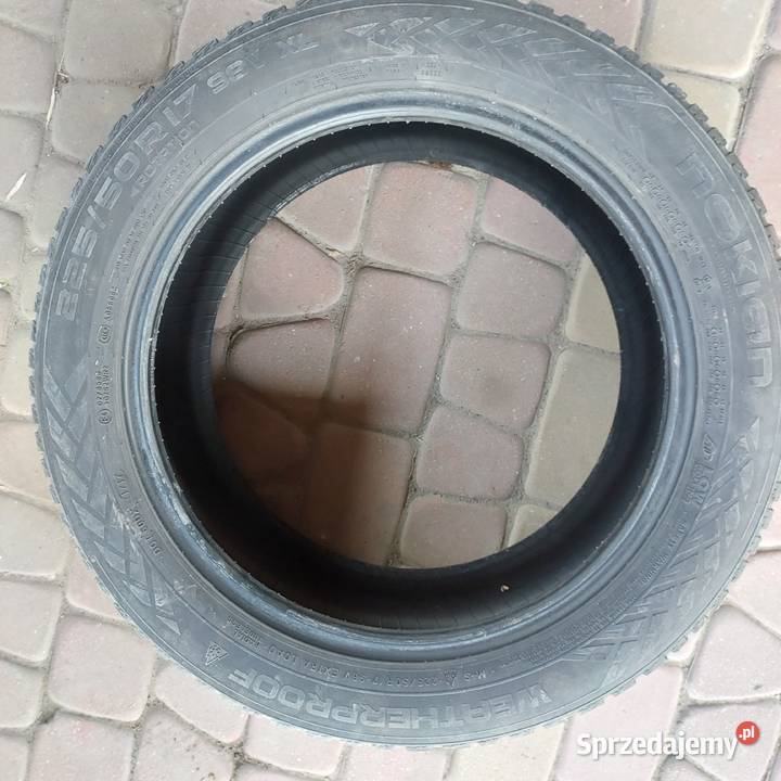 Opona całoroczna nokian waterproof 17cale sprzedam