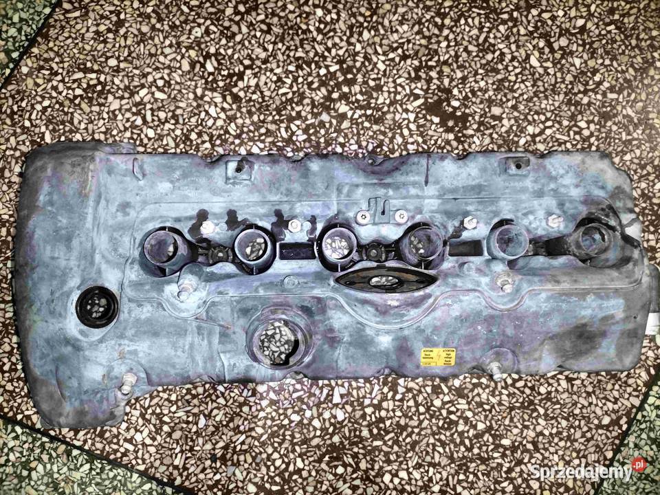Pokrywa zaworów BMW E60 E61525i E63 E64 630i E65 Osłony silnika śląskie
