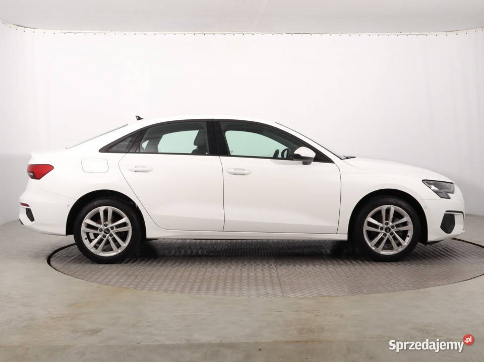 Audi A3 35 TFSI czujnik zmierzchu Katowice