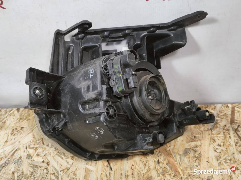 Lampa Prawy Przód Nissan Juke I F15 Europa Pleszew sprzedam