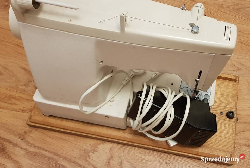 Maszyna do szycia Łucznik 877 Kraków sprzedam