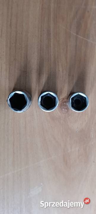 Klucze nasadowe różne sztuk 14 dolnośląskie Przeworno