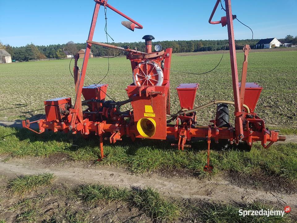 siewnik do kukurydzy Becker Aeromat Korfantów