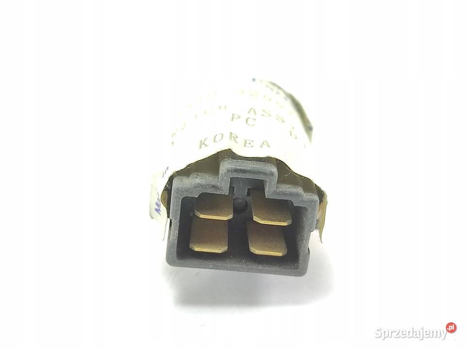 WŁĄCZNIK ŚWIATŁA STOP HYUNDAI TERRACAN 29 CRDI