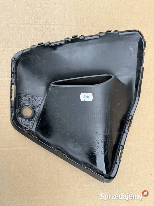 KRATKA ZDERZAKA PRAWA PRZEDNIA PRZÓD BMW 5 G60 Międzychód