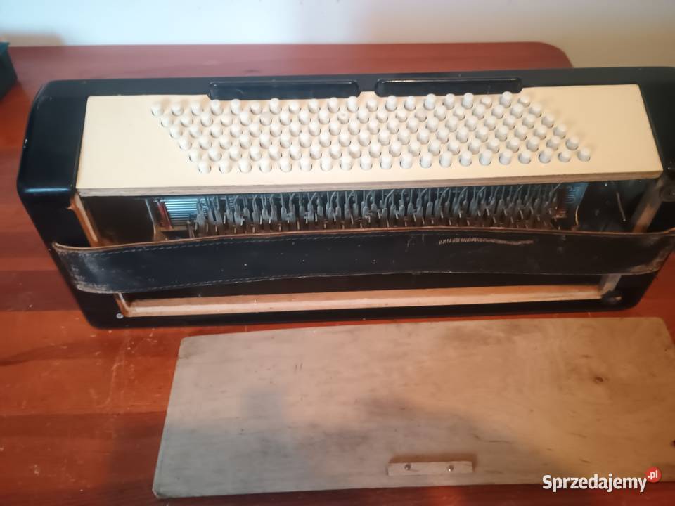 Akordenon Carmen korpus strona basowa Nowa Dęba