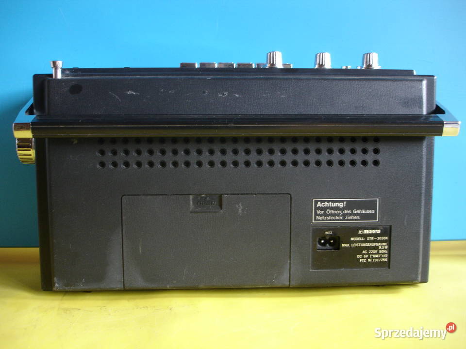Radiomagnetofon MANTA STR3030 Zielona Góra