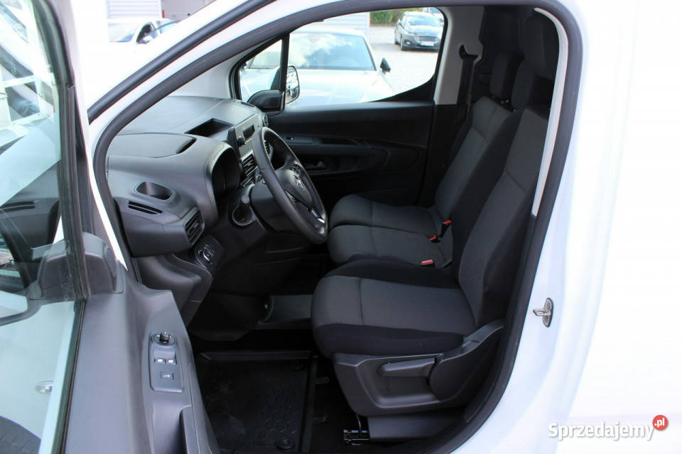 Opel Combo XL Long 3osobowy FV23 Parktronic Sokołów