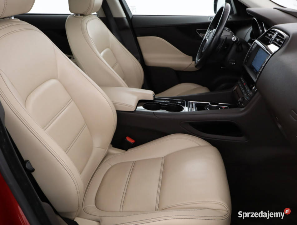 Jaguar FPace 20d AWD skórzana tapicerka Bielany Wrocławskie