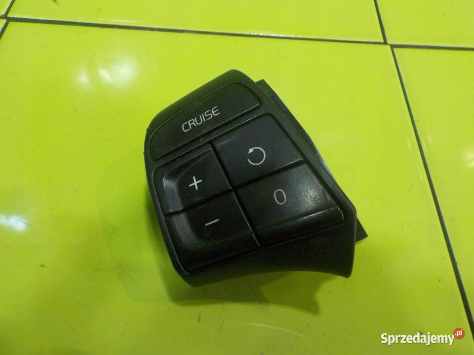 VOLVO V70 III 09r przelacznik kierownicy