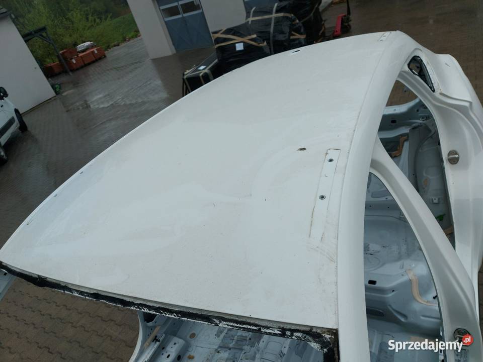 CUPRA FORMENTOR 5FF DACH BIAŁY LB9A